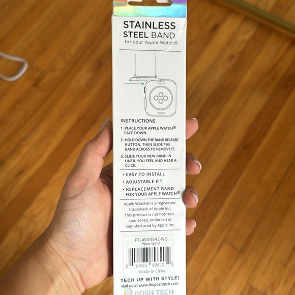 Posh Tech stainless steel Apple Watch Band - Picture 5 of 6